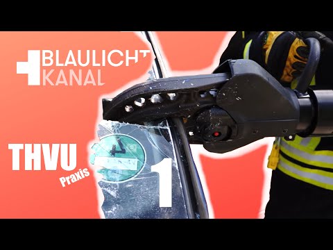 Fire department: Cutting up cars!? THVU / VU clamping exercise