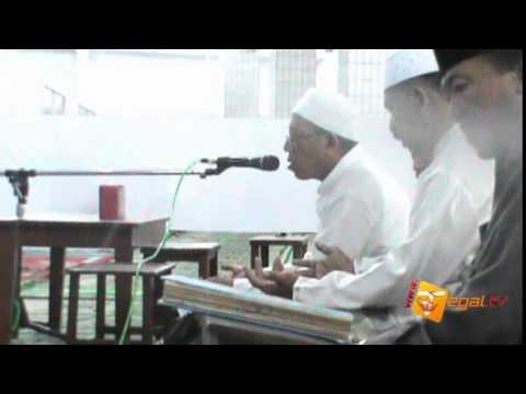 Masjid Agung Tegal bacaan menjelang berbuka puasa