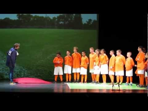 TEC D1 in Wel Winnen He: Scene 1