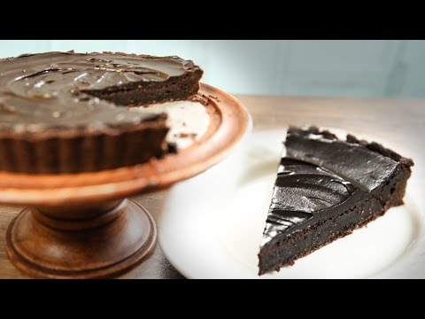 How To Make Chocolate Mud Pie | Easy Chocolate Dessert Recipe | Curries And Stories With Neelam