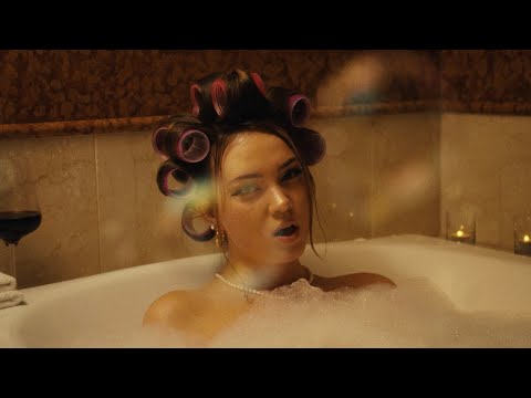 Sinikka Monte - Knock & Run (Official Music Video)