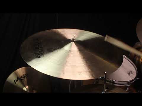 Istanbul Agop 22" Traditional Dark Crash - 2077g