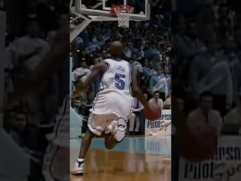 The greatest dunk that never was 😧 #vincecarter #unctarheels #uncbasketball  #accbasketball #ncaambb