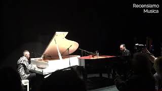 Lazza presenta live il suo nuovo album "Re Mida"