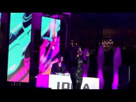 VASSY Live at IDMA's 2015 & Accepts An Award!