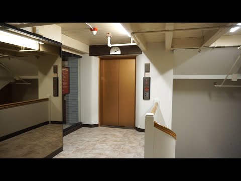 Schumacher traction elevator with machanical floor indicator @ Doerflinger's, La Crosse, WI