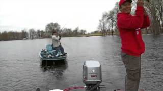 preview picture of video 'WhiteBass fishing 1 in WI'