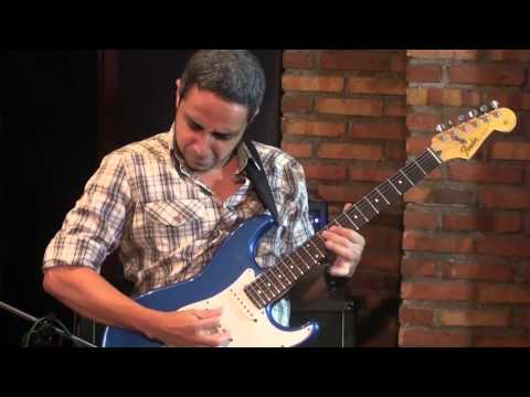 Lula Washington - Rolifiud (Gallo Absurdo)