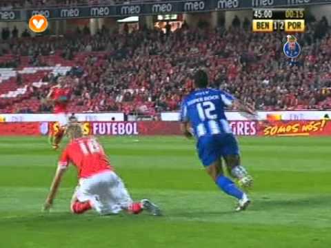 Liga Portuguesa 10/11 (25ªJ): Benfica 1-2 FC Porto (03-04-2011)