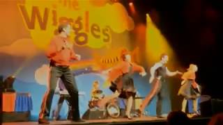 The Wiggles Original Skeleton Skat Live
