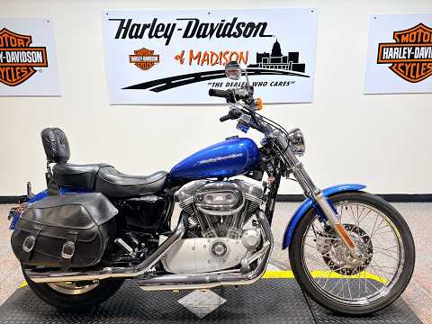 2005 XL883C Harley-Davidson® Sportster® 883 Custom Rich Sunglo Blue