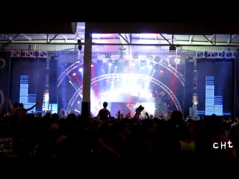 Stereosonic 2012 : Dash Berlin - Off The World / Apollo Road / Sky Falls Down / Man On The Run