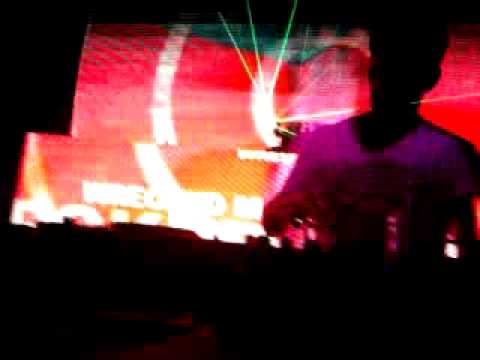 Wrecked Machines na Eazy 10/12/2010