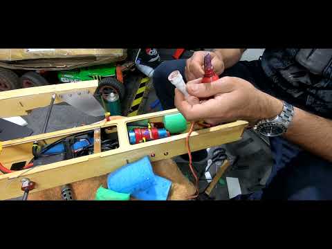 GDW IPX896-Shark servo install on the Oxidean Marine Oxi-Digger