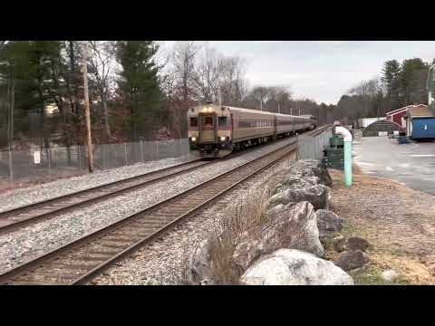 I’M BACK!! Railfanning at Central ST (Idylwilde Farms) Acton, MA (12/30/22)