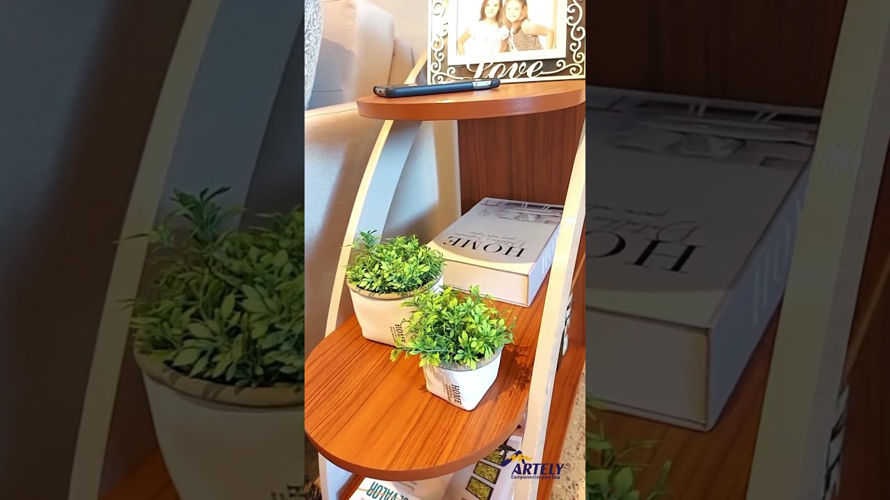 Thumbnail do vídeo - Mesa de Apoio Andes - Cedro C / Off White