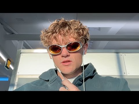 Airport vlog 2