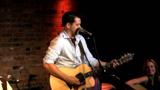 Shaun Ruymen - I got Time Live at the New York Songwriter's Circle