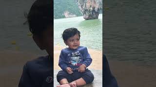 Download lagu Cute Little Baby Enjoys Thailand Beach | Viral Moments in USA, Canada & India mp3