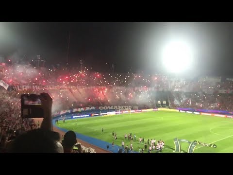 "Recibimiento de Cerro Porteño vs River Plate  El MEJOR RECIBIMIENTO DE LA HISTORIA DEL PAIS!" Barra: La Plaza y Comando • Club: Cerro Porteño