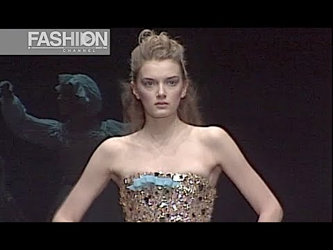 GUERRIERO Fall 2004 2005 Milan - Fashion Channel