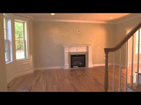 31 Stone Forest Lane - Attleboro, MA - Video Tour Guiado Branded Español