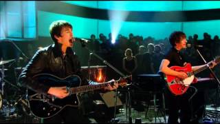 The Last Shadow Puppets - In My Room live on Jools Holland
