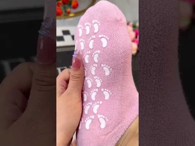 Vídeo relacionado con SLEEKEE 2 Pares De Calcetines Con Estampado De Pata De Pollo, Calcetines Creativos De Dibujos Animados, Calcetines Divertidos, Calcetines Interesantes, Accesorios Para Juegos De Rol