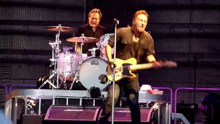 Bruce Springsteen - Kingdom Of Days - Dublin 2009-07-11 CLOSEUP