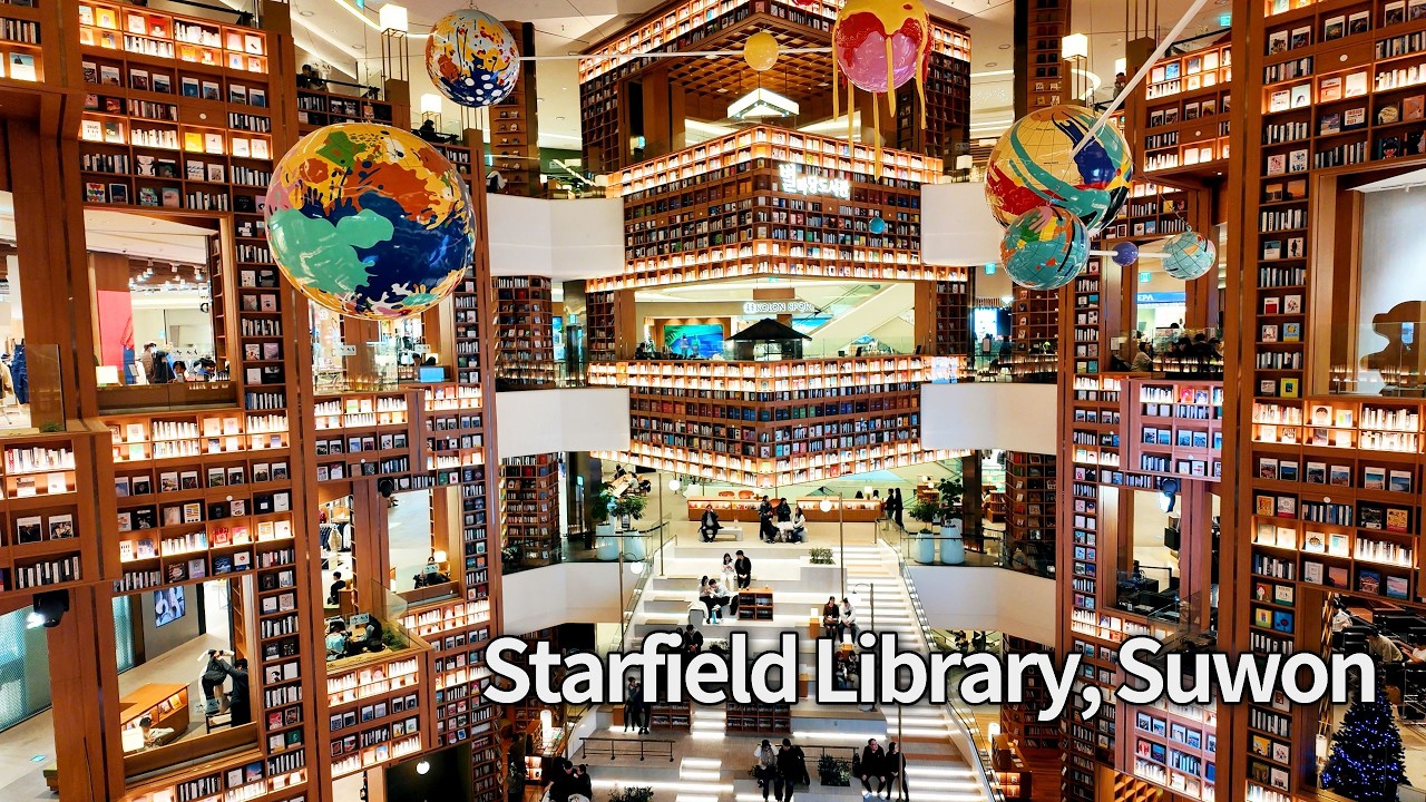 Inside Starfield Library, Suwon | A Stunning Library in Korea