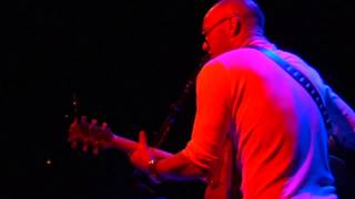 Simon Townshend - Making Waves (Live at Joe's Pub) - (Official Video)