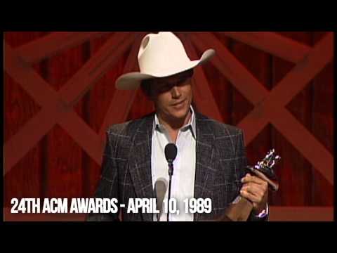George Strait Wins ACM Top Male Vocalist of the Year, April 10, 1989