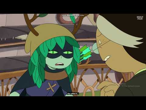 Simon explains Finn's wound to Huntress Wizard.