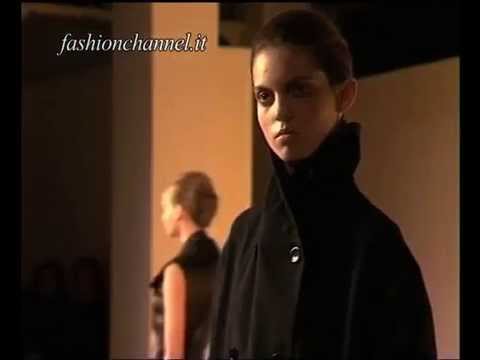 "Ter Et Bantine" Autumn Winter 10-11 Milan 1 of 2 pret a porter women by FashionChannel