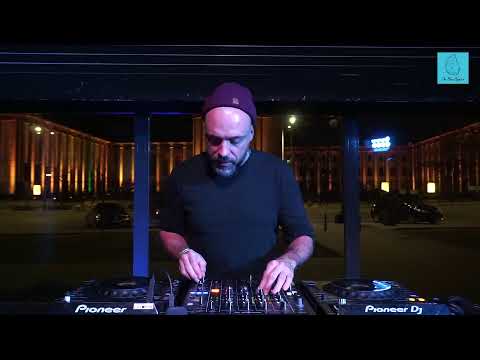 The Blue Oyster: Chriss Jaxx / PL / 6.03 / 20 - 21