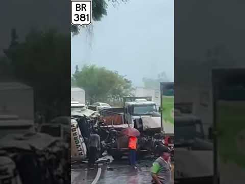 Acidente na BR 381 em São Gonçalo do Rio Abaixo MG.
