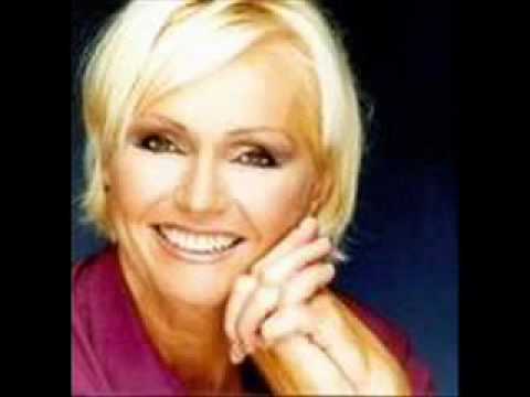 Svou partu přátel ještě naštěstí mám - Helena Vondráčková.flv