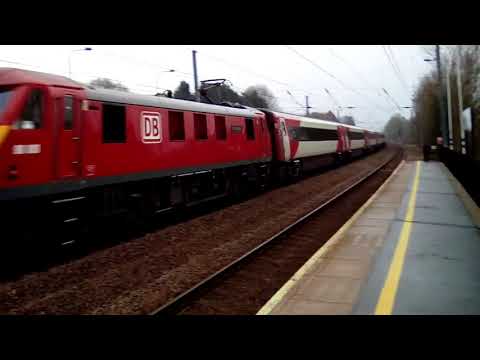 90019 passing Arlesey 21/02/18