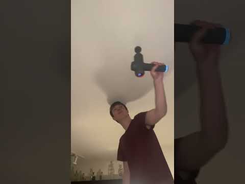 Roommates gets revenge on noisy neighbor! 🤣👏  -  🎥 Oliver.jorgensen_ / Collab