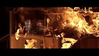 Tem clipe do Dance Gavin Dance na área