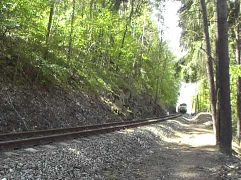 749 011 na čele os. 9059 - Poříčí nad Sázavou  průjezd - 7.5.2011.