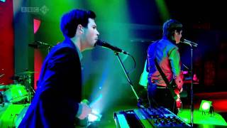Keane - Spiralling  Live at Jonathan Ross Show HD