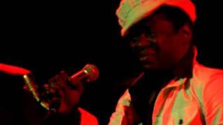 Charles Bradley "The World (Is Going Up In Flames)" Live!