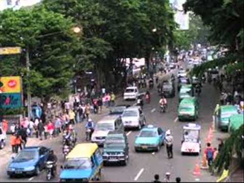 download lagu mp3 mp4 Lagu Anak Jalanan Bandung Lautan Api, download lagu Lagu Anak Jalanan Bandung Lautan Api gratis, unduh video klip Lagu Anak Jalanan Bandung Lautan Api