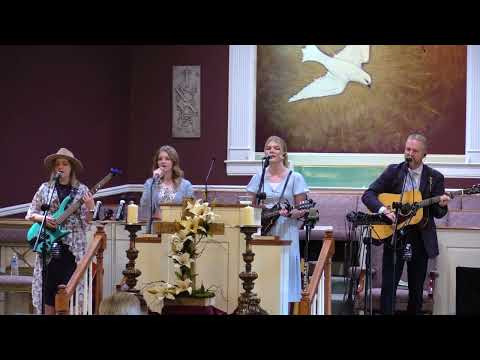 Morrisons Sisters Singing