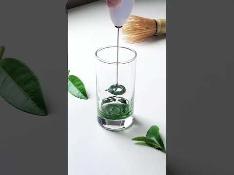  抹茶ペーストアイスラテ
