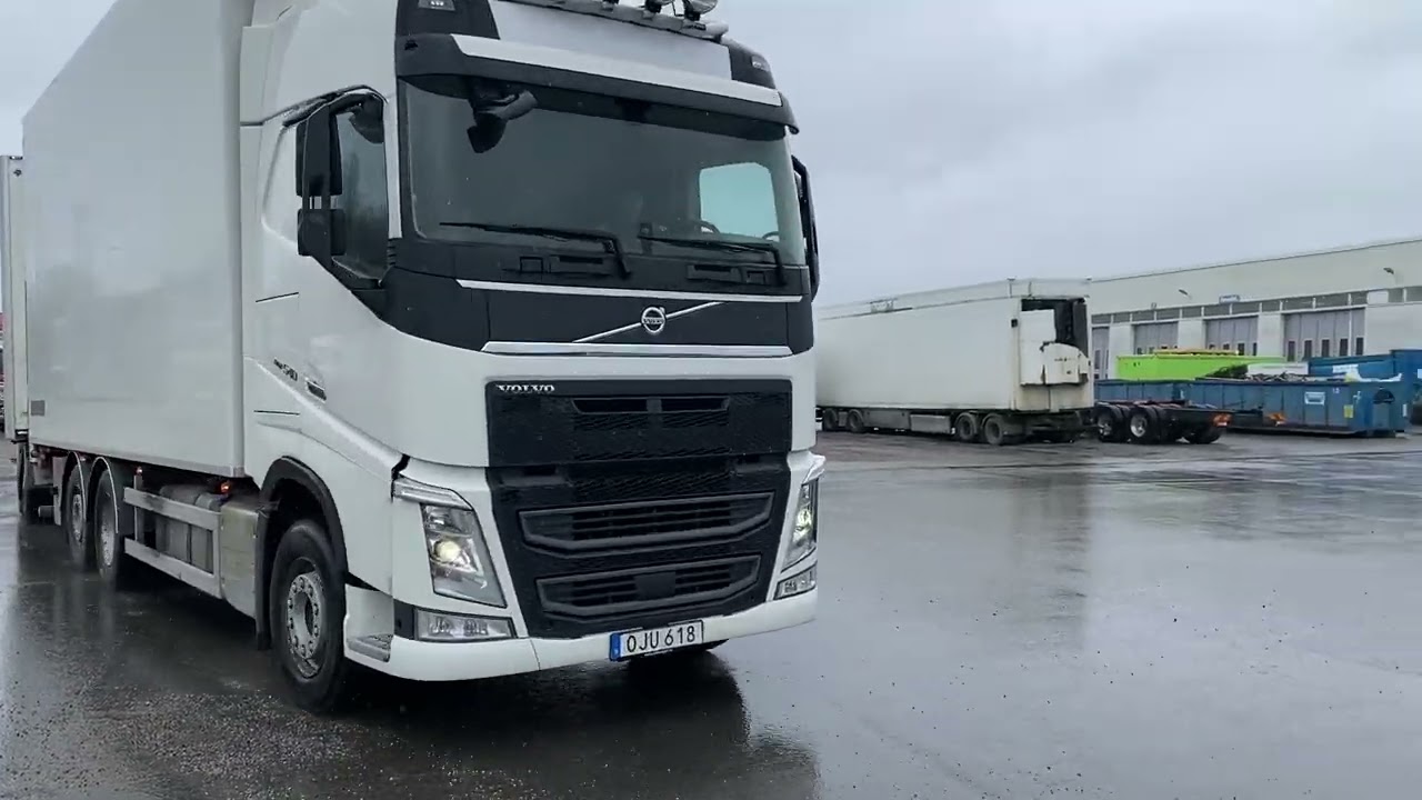 VOLVO FH540 - 1 010 022 km - Automat - vit - 2016