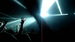 Angels & Airwaves - Et Ducit Mundum Per Luce (live)
