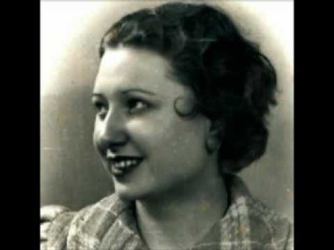 Agostino Salvietti e Tecla Scarano cantano Tutto è pronto