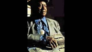 Roots of Blues -- Bukka White „Black Train Blues"